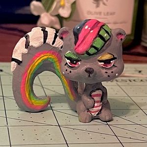 LPS littlest pet shop custom - Scene Aesthetic